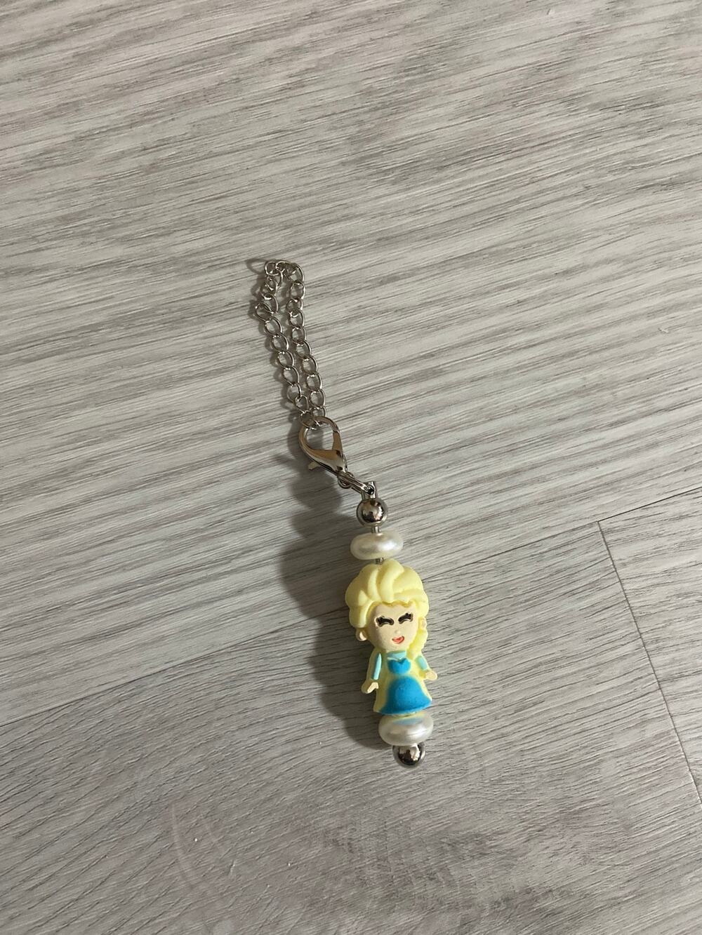 Frozen elsa cup handle charm